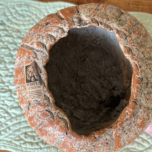 Set of Two Decorative Clay Pumpkins - Picture 4 of 8